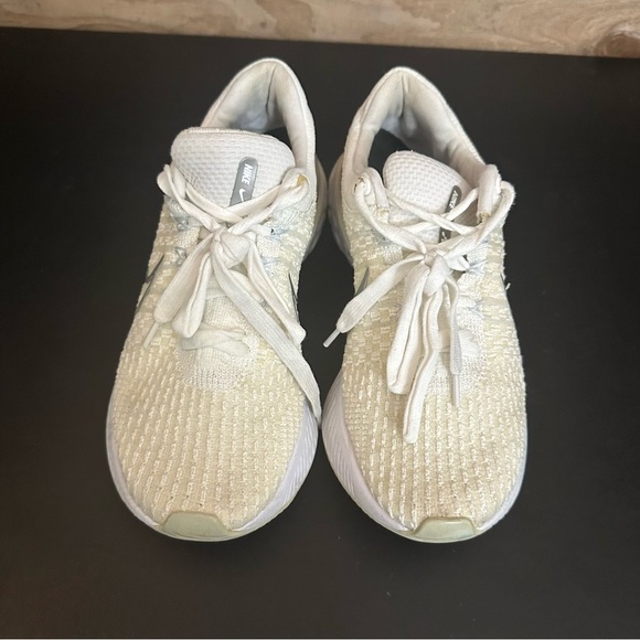 Nike Women's React Infinity Run Flyknit 3 White/Silver Running Shoes 8 Sneakers - Picture 7 of 11